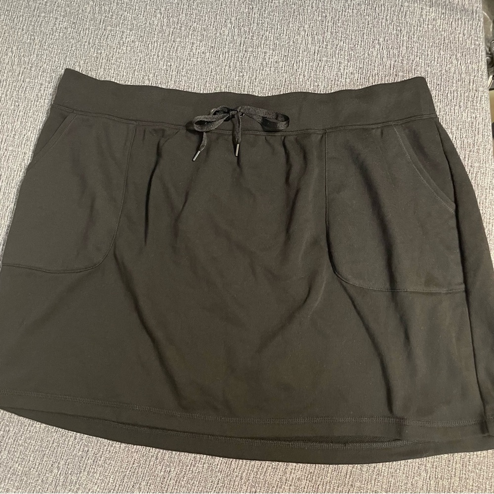 Ideology Women’s Black Skirt